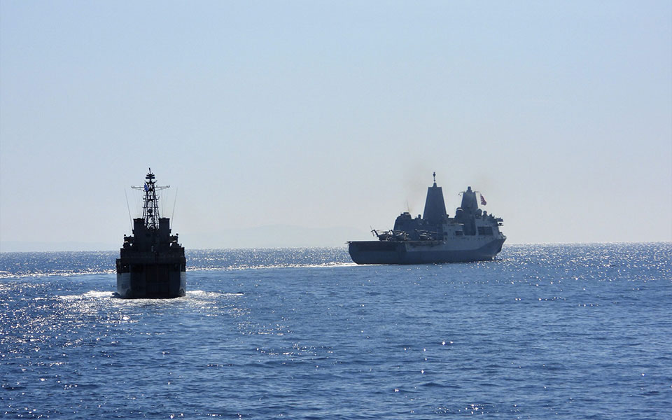 Συνεκπαίδευση μονάδων των Ενόπλων Δυνάμεων με το «USS Arlington» των ΗΠΑ (εικόνες)-7