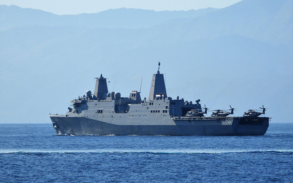 Συνεκπαίδευση μονάδων των Ενόπλων Δυνάμεων με το «USS Arlington» των ΗΠΑ (εικόνες)-8