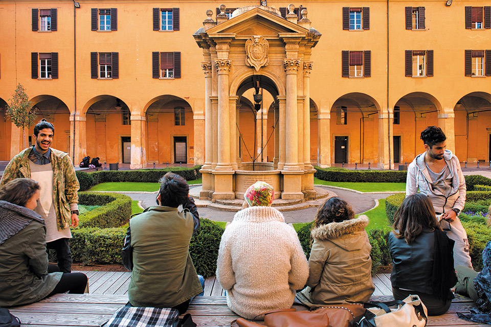 Μπολόνια: City-break στην ανερχόμενη σταρ της Ιταλίας-1