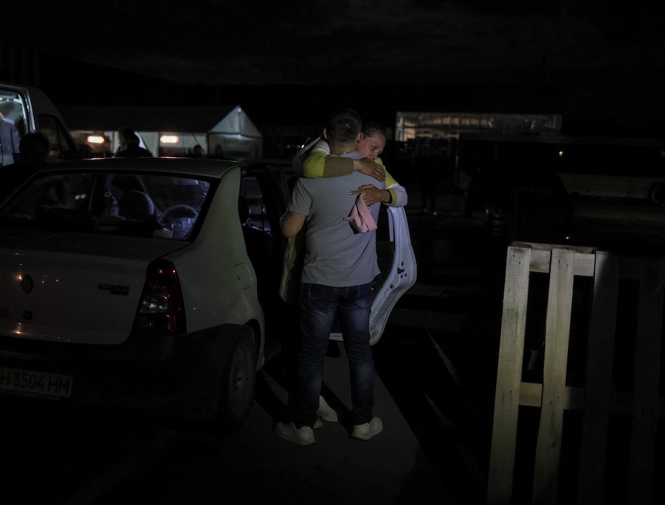 ουκρανία-δεκάδες-χιλιάδες-πρόσφυγες-561861967