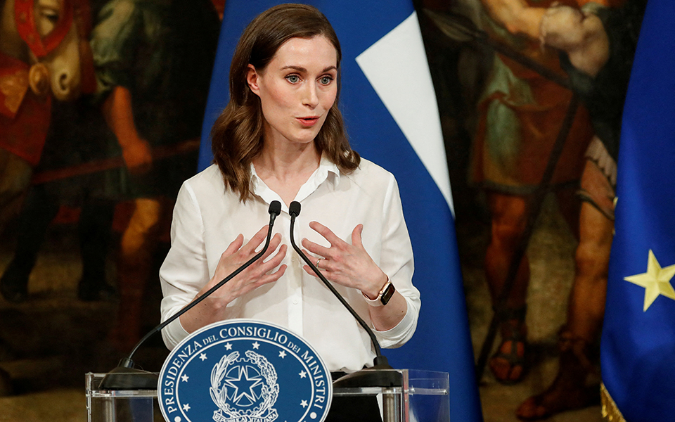 φινλανδία-σάνα-μάριν-όχι-σε-βάσει-561867301