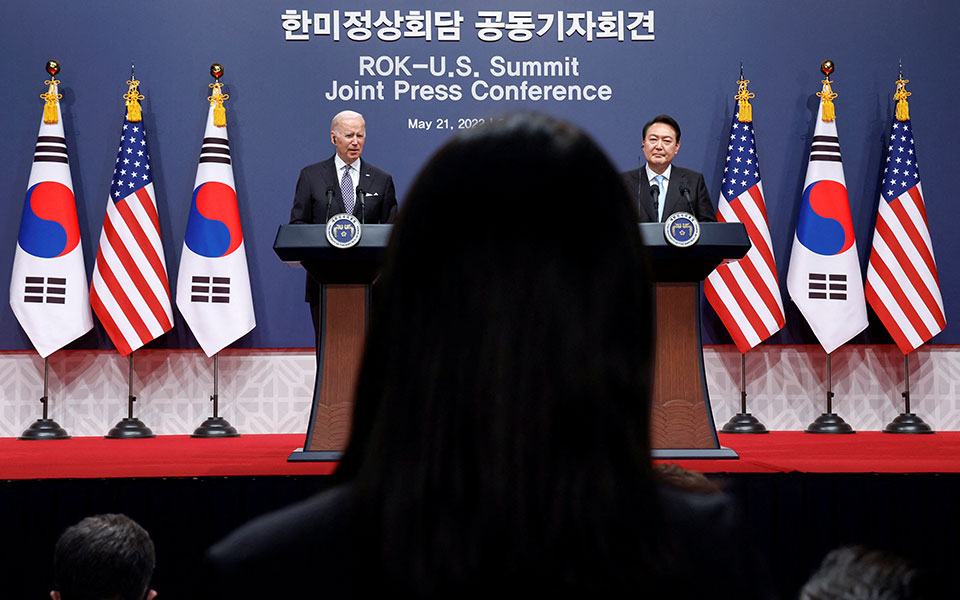 μπάιντεν-συνάντηση-με-κιμ-αν-είναι-ειλ-561872209