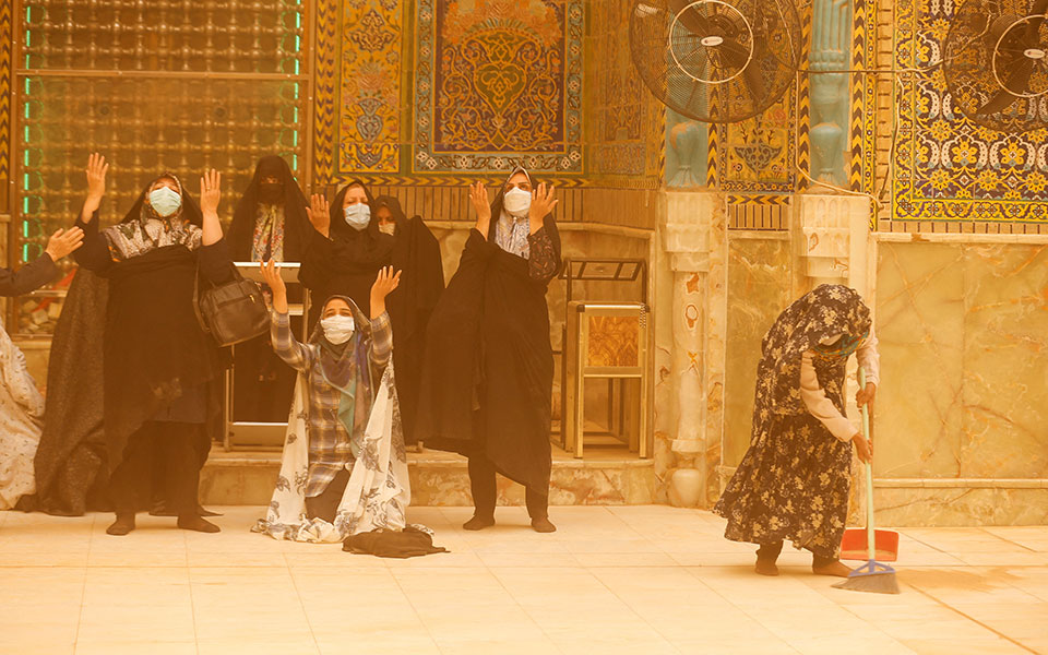 Στο έλεος αμμοθύελλας Ιράκ, Κουβέιτ και Σ. Αραβία (εικόνες)-3