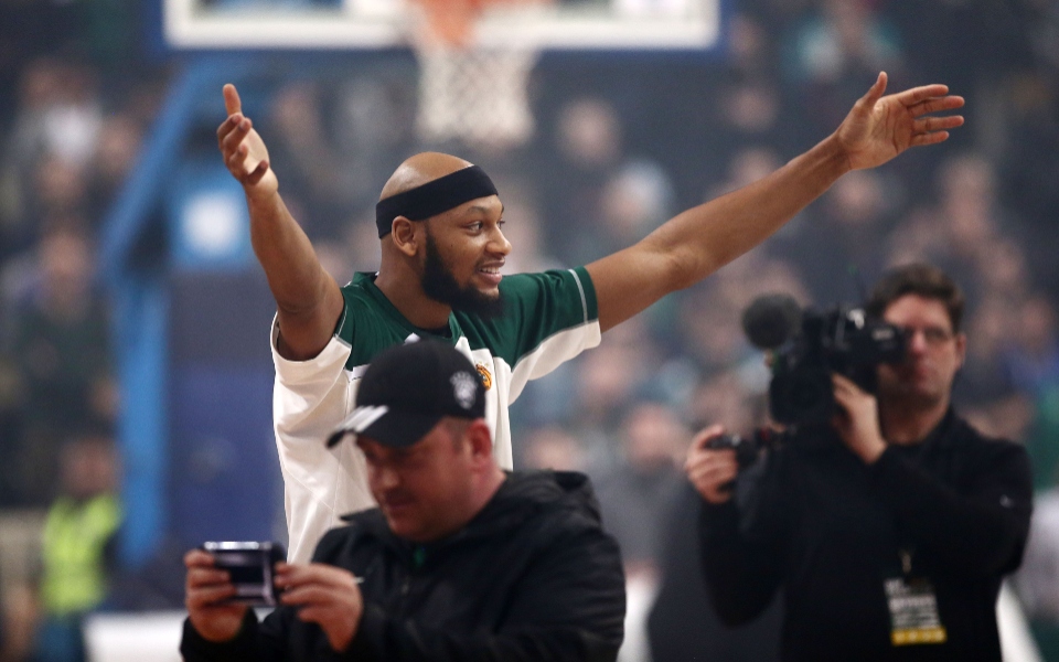 έφυγε-από-τη-ζωή-ο-άντριαν-πέιν-πρώην-μ-561849514