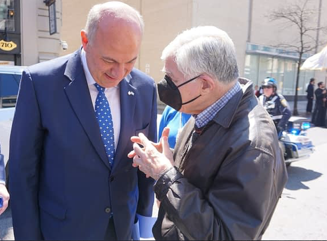 Χιλιάδες ομογενείς έδωσαν το «παρών» στην εθνική μας παρέλαση στη Βοστώνη-1