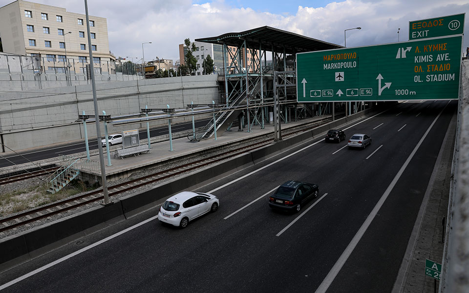 αττική-οδός-οκτώ-ενδιαφερόμενοι-για-τ-561842698