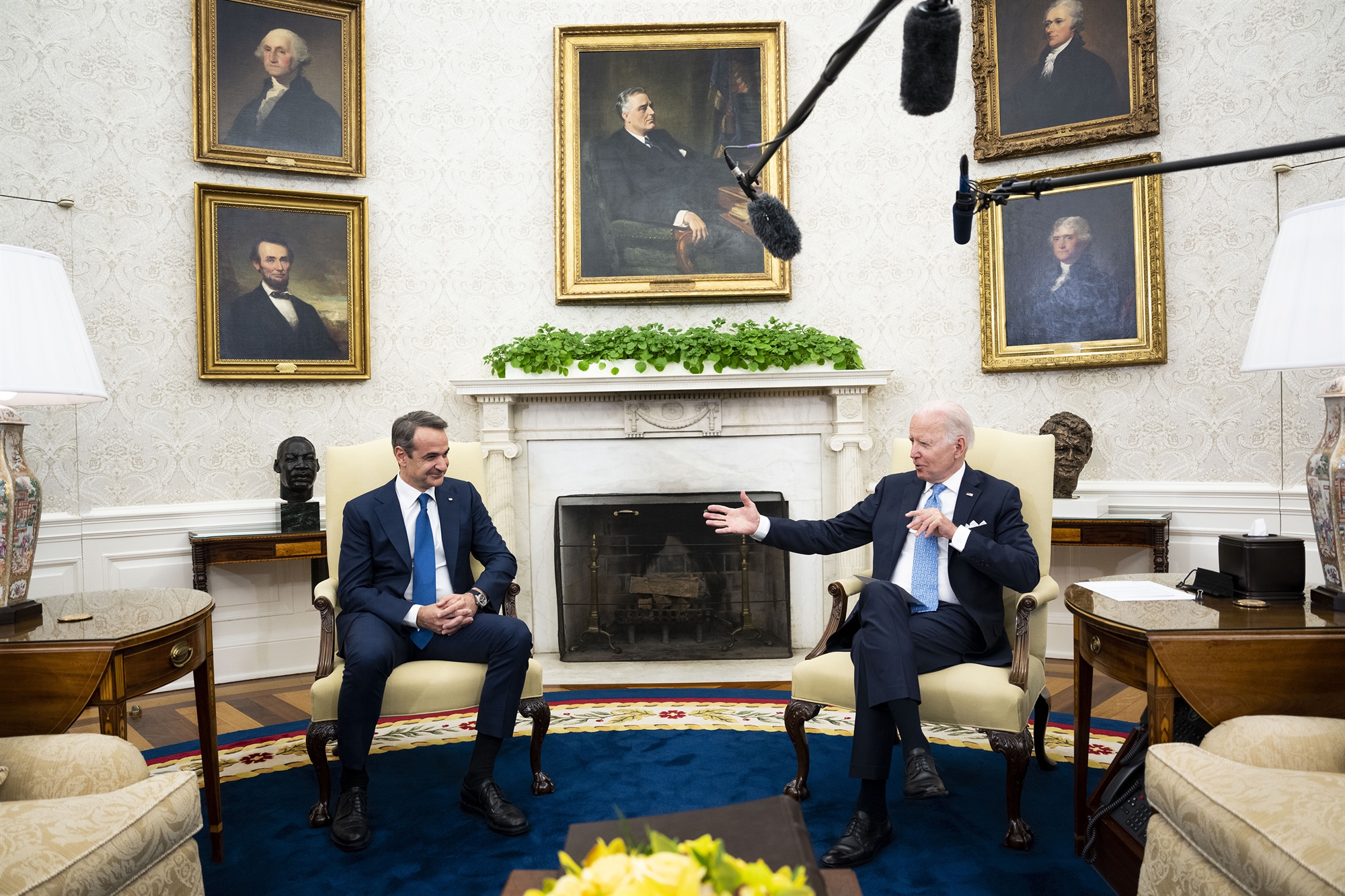 πελώνη-η-ελλάδα-θα-στείλει-σύντομα-επι-561862246