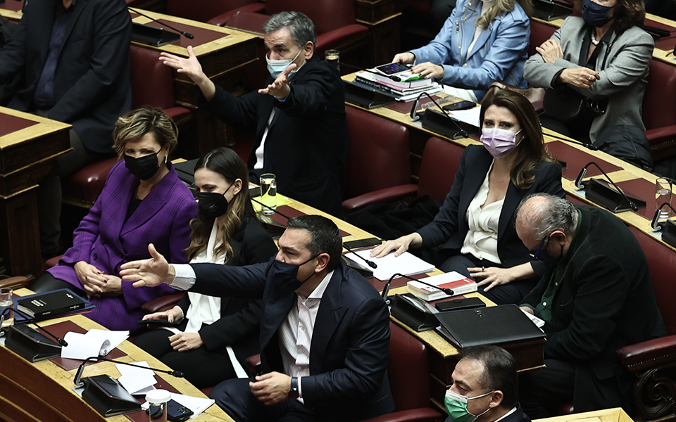 κερδισμένοι-και-χαμένοι-στον-συριζα-561873178