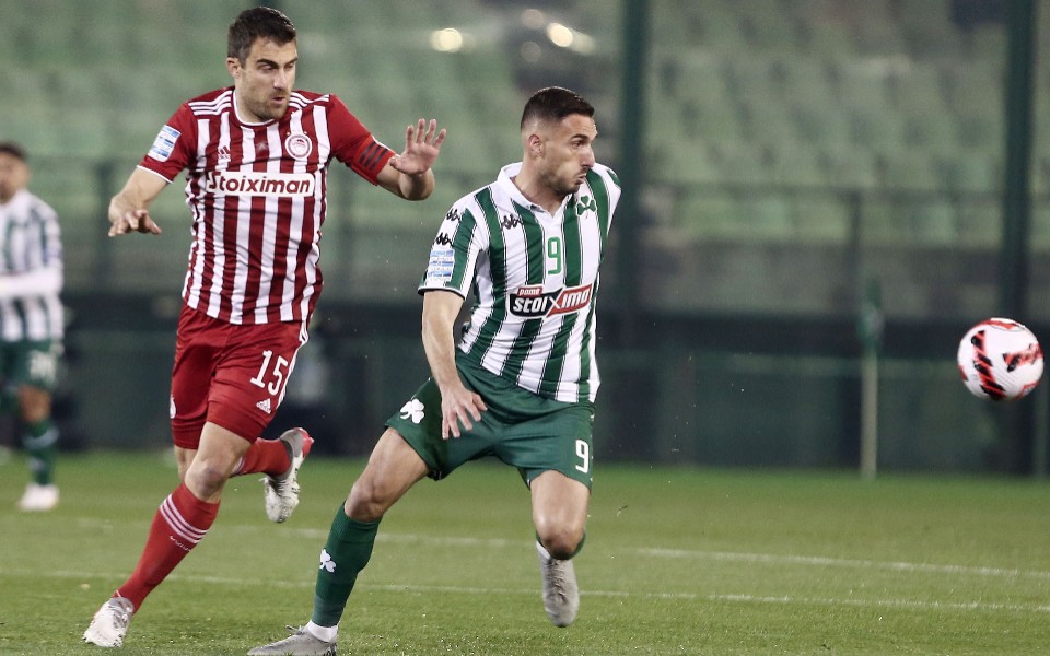 παναθηναϊκός-με-μακέντα-κόντρα-στην-α-561847336