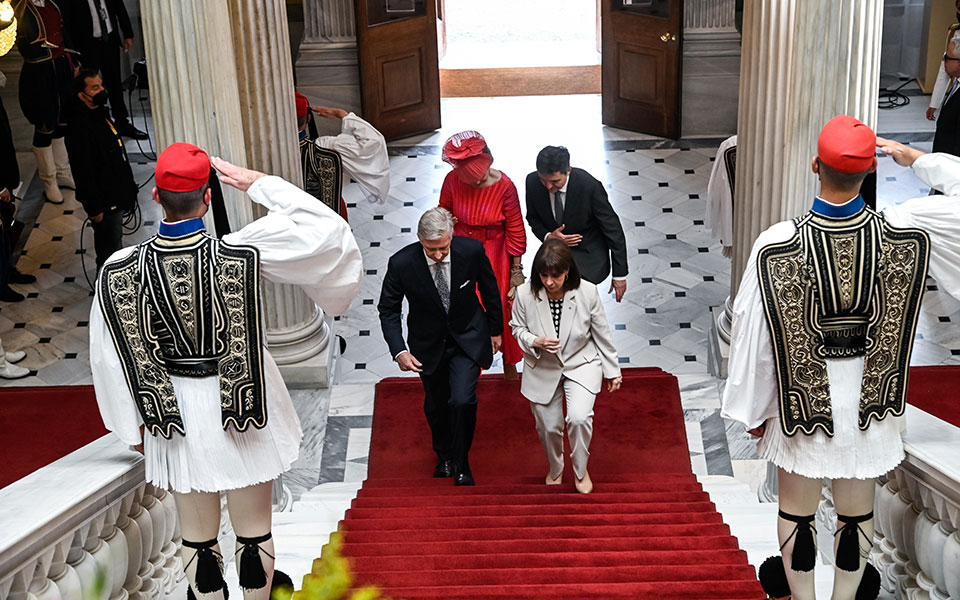 διμερείς-σχέσεις-ουκρανία-και-προσφυ-561836803