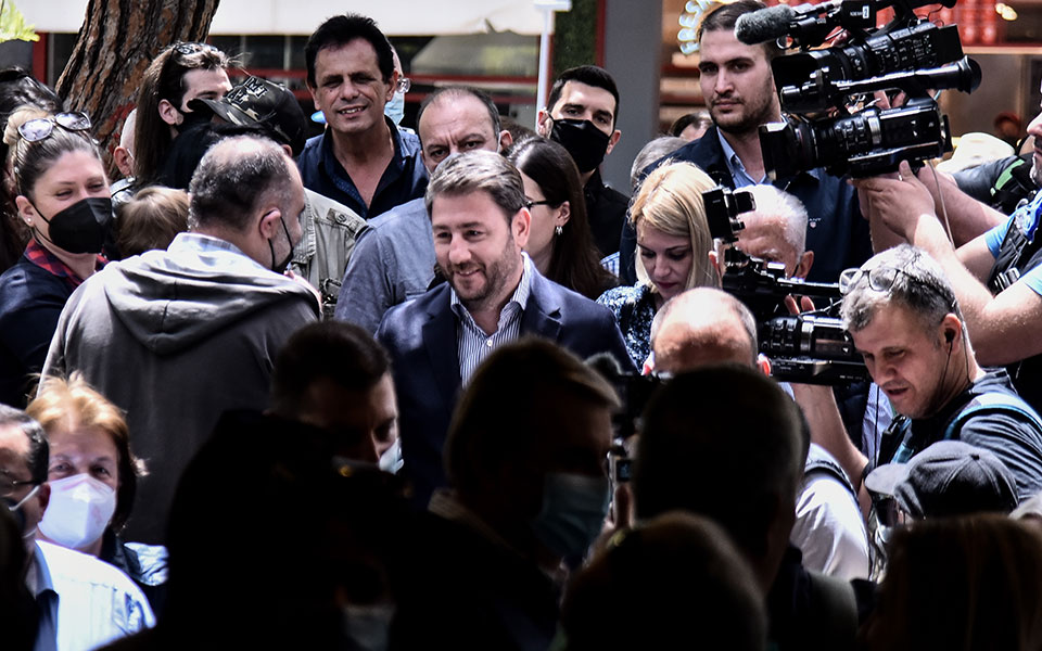 «ΠΑΣΟΚ-Κίνημα Αλλαγής» το νέο όνομα – Πάνω από 170.000 η συμμετοχή-1