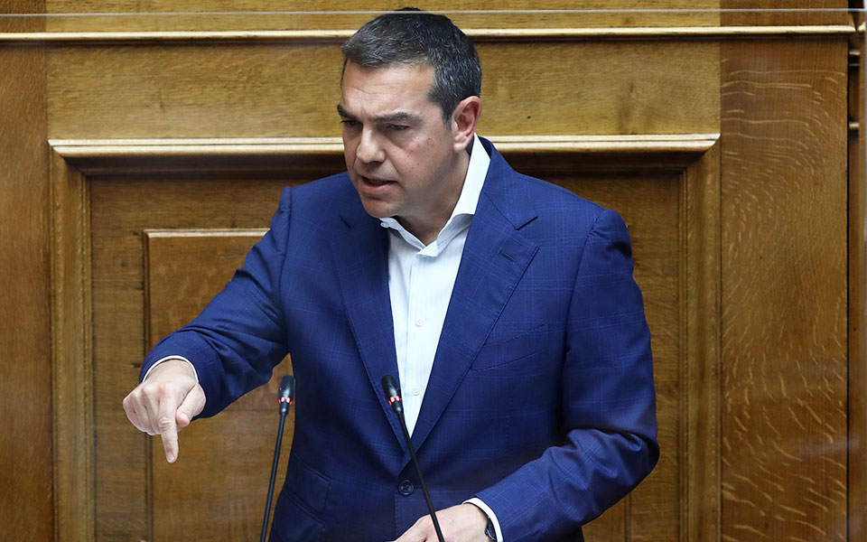 ο-αλέξης-τσίπρας-ζητά-άμεση-σύγκληση-τ-561875137