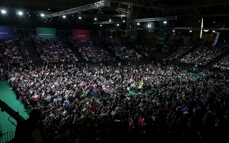 Νίκος Ανδρουλάκης στο Συνέδριο: Η σοσιαλδημοκρατία γίνεται ξανά επίκαιρη-3