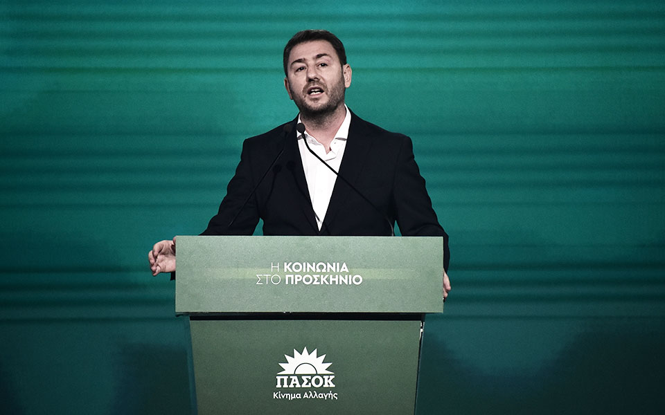 στοίχημα-ανδρουλάκη-η-άνοδος-του-πασο-561878809