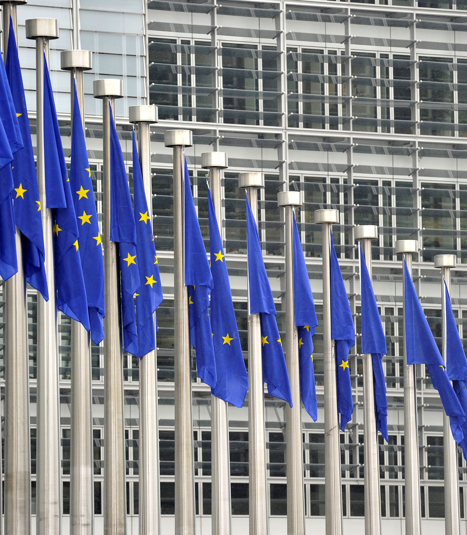 κατάργηση-εισφοράς-αλληλεγγύης-για-ό-561878494