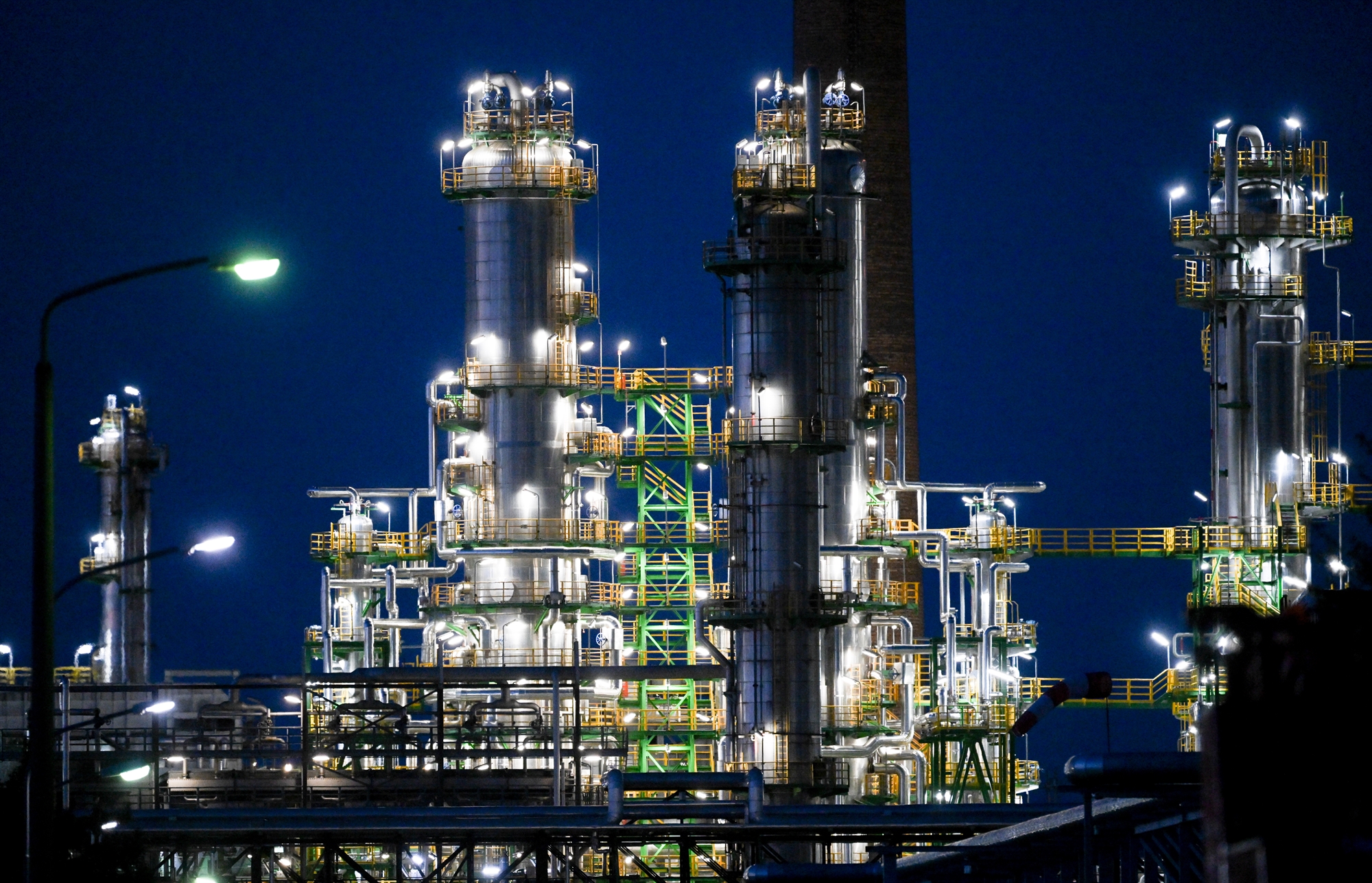 περιορισμένη-πτώση-στις-ευρωπαϊκές-α-561862888