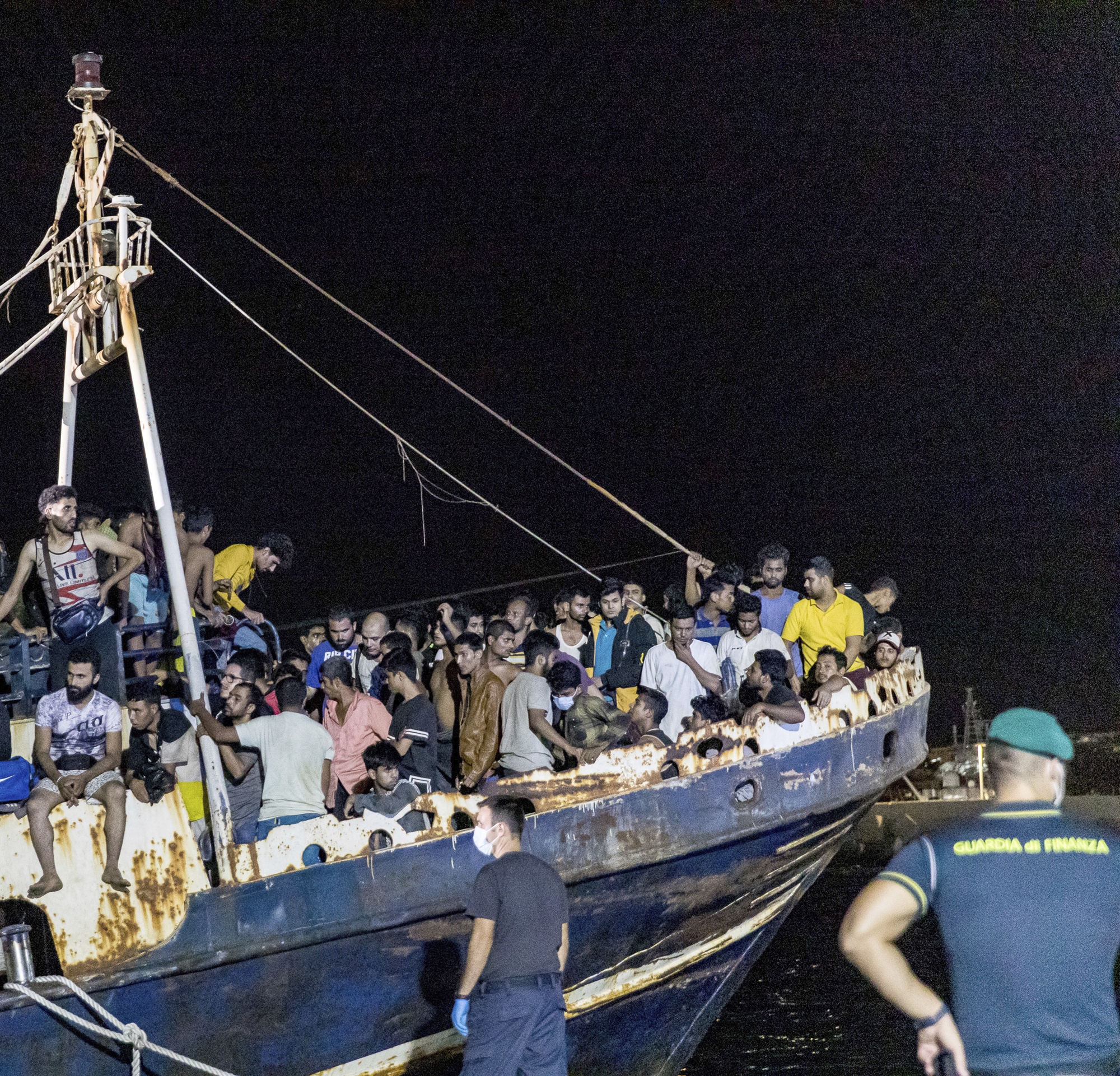 μεταναστευτικό-αυξήθηκαν-οι-παράνο-561864523