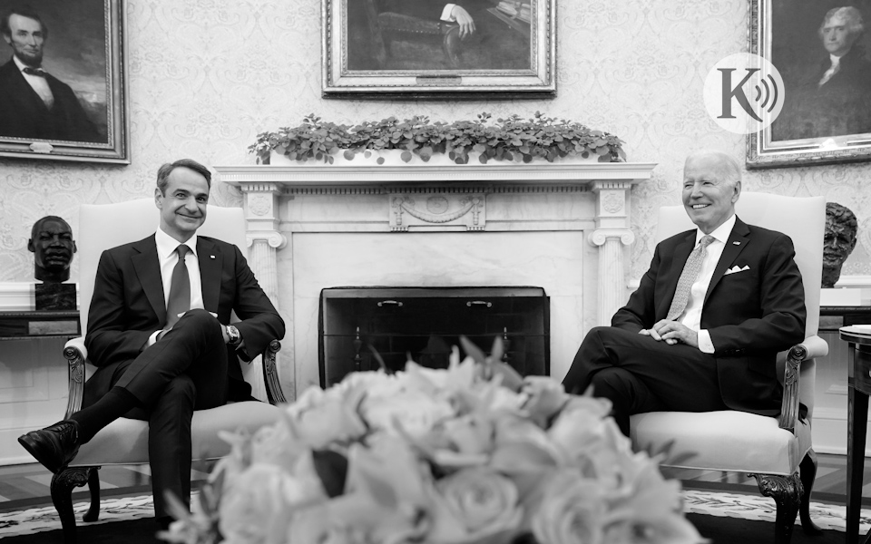 πίσω-από-τις-κλειστές-πόρτες-το-παρ-561869107