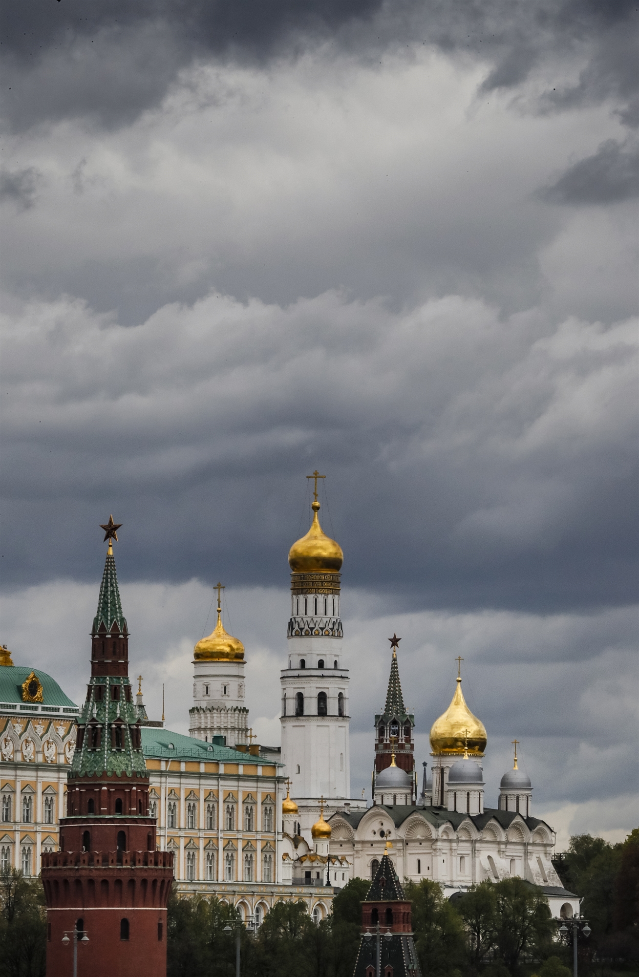 η-μόσχα-καλεί-τον-πρέσβη-της-εε-για-εξηγ-561878566