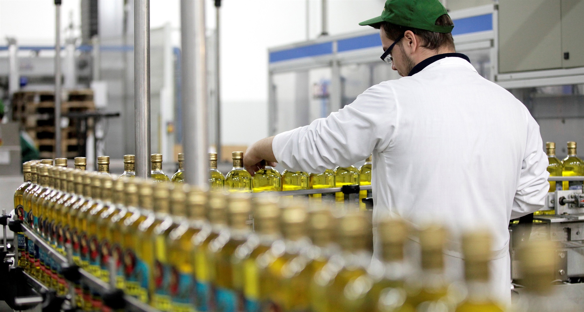 δεν-βρίσκουμε-ούτε-υλικά-συσκευασία-561850360