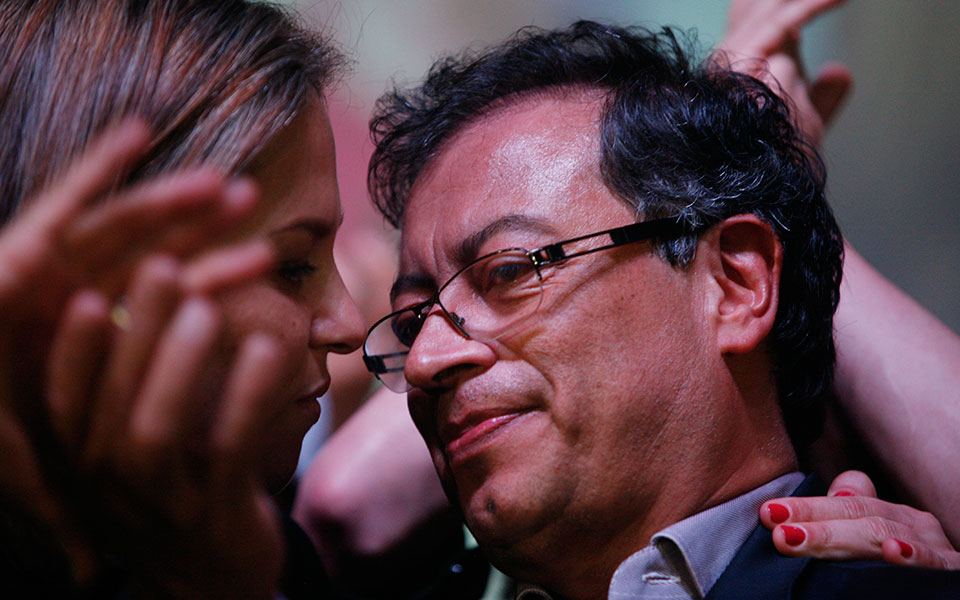 κολομβία-στις-κάλπες-σήμερα-39-εκατ-ψηφ-561883987