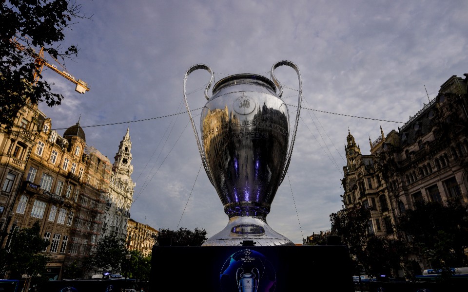 champions-league-αλλάζει-μορφή-με-δύο-επιπλέον-θέσε-561851440