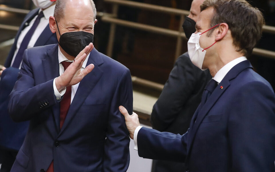 συνάντηση-σολτς-μακρόν-τη-δευτέρα-σ-561842053