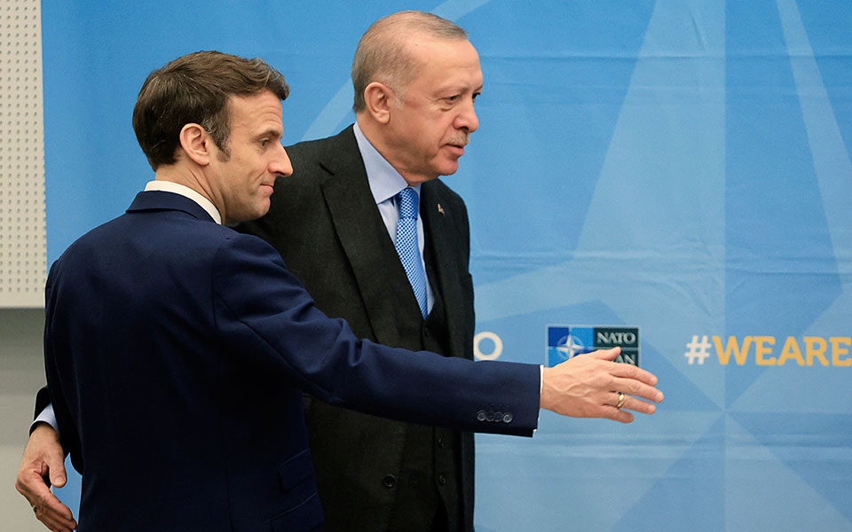 επικοινωνία-ερντογάν-με-μακρόν-πολύ-561842866