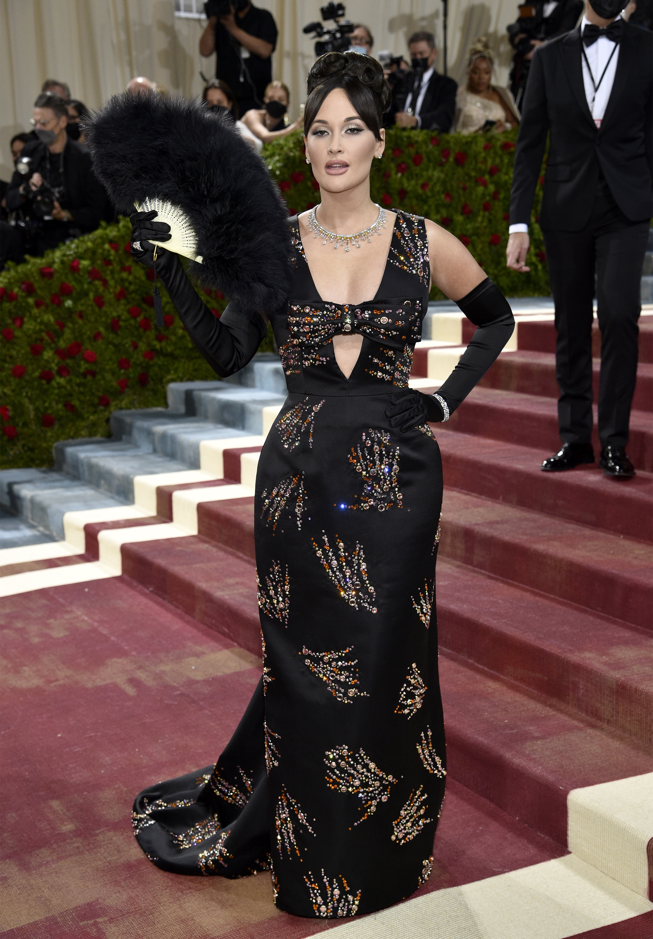 Met Gala 2022: Όλες οι εμφανίσεις στο κόκκινο χαλί-51