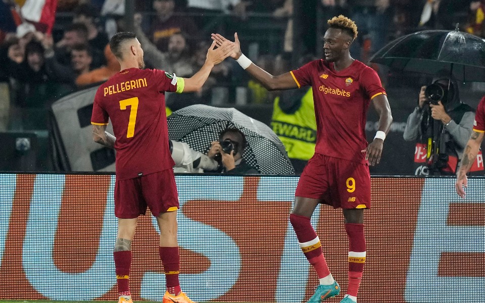 conference-league-στον-τελικό-ρόμα-φέγενορντ-561842995