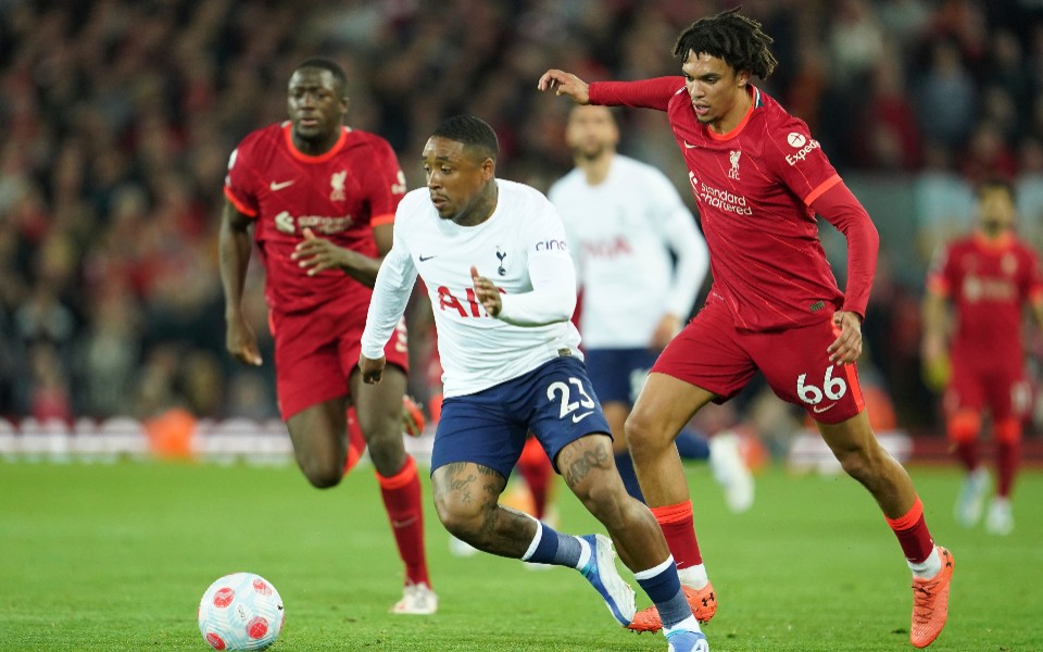 premier-league-λίβερπουλ-τότεναμ-1-1-δώρο-στη-σί-561847714