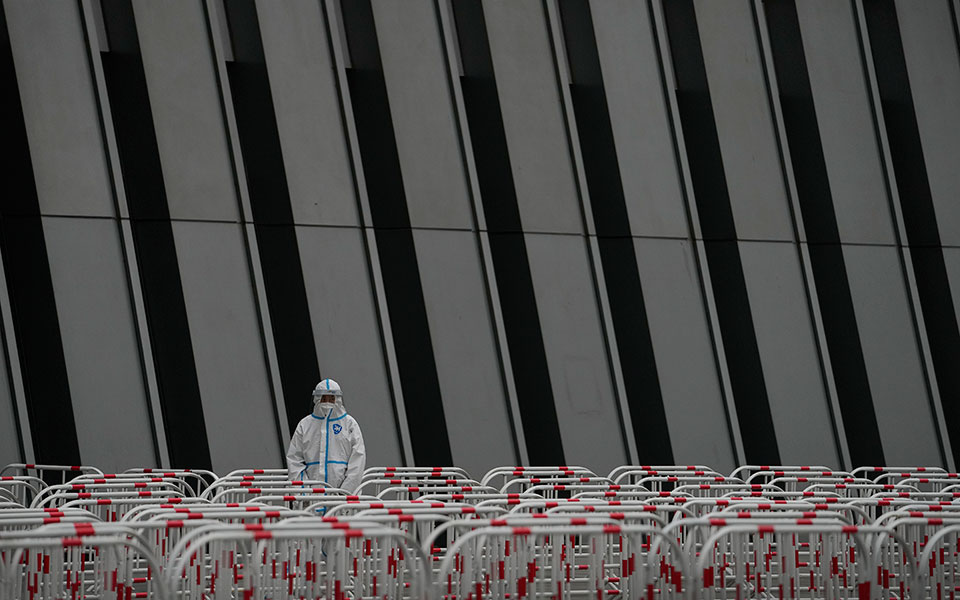 κορωνοϊός-η-επόμενη-ημέρα-της-πανδημί-561848245