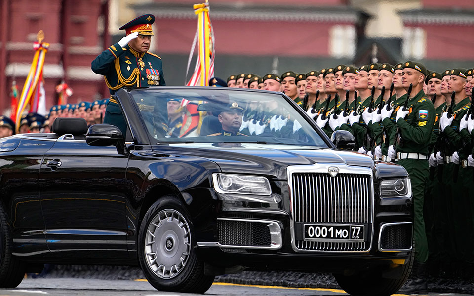 σεργκέι-σοϊγκού-αβέβαιο-το-μέλλον-του-561852751