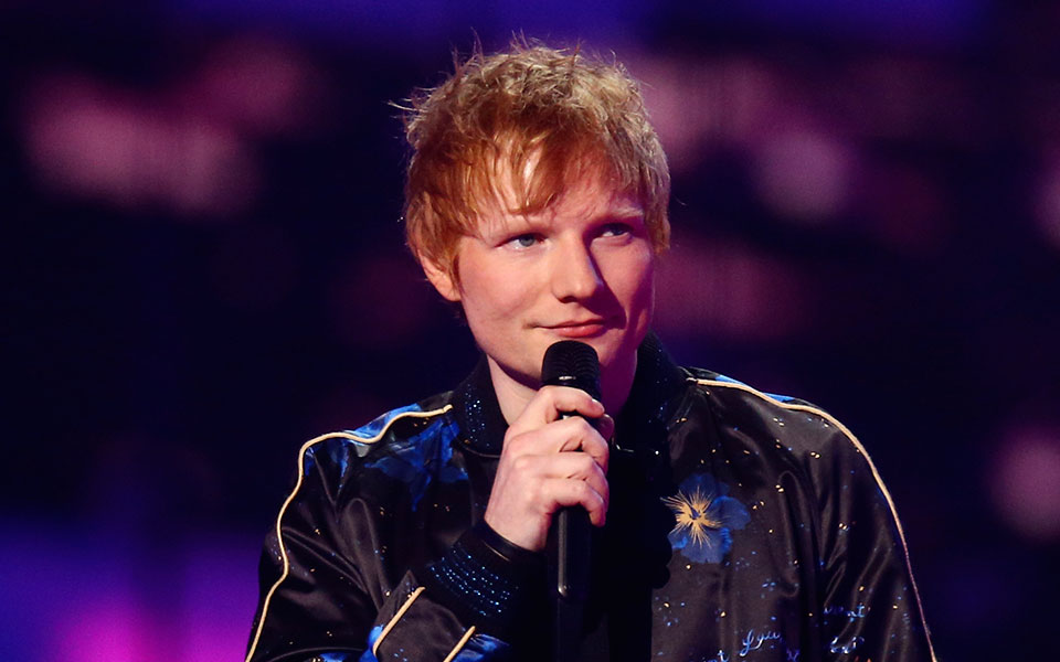 εντ-σίραν-νέα-τραγούδια-στην-ειδική-εκ-561880675