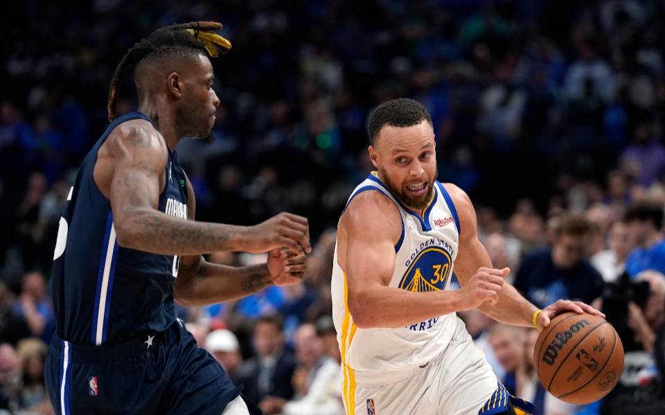 nba-μάβερικς-γουόριορς-100-109-μπρέικ-με-ηγέ-561873094