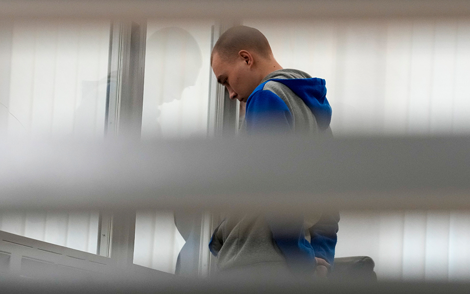 ουκρανία-ισόβια-κάθειρξη-σε-ρώσο-στρα-561873487