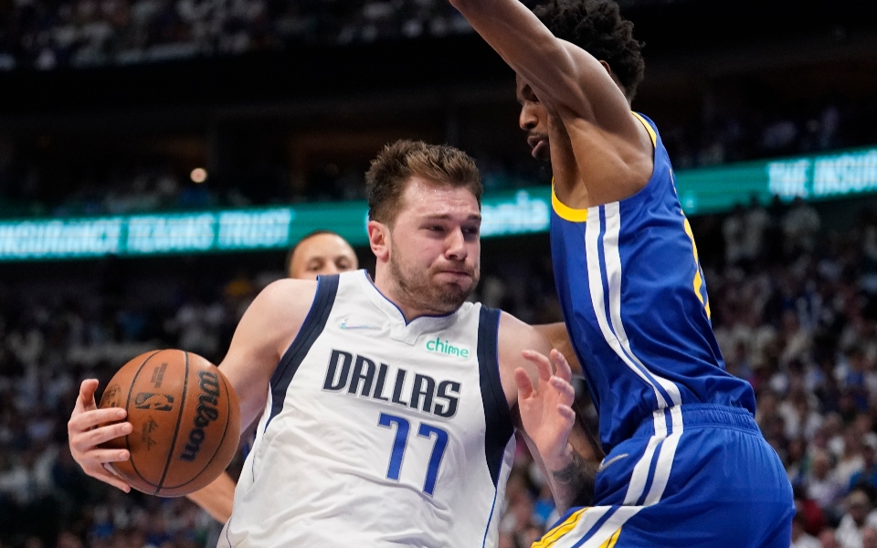 nba-μάβερικς-γουόριορς-119-109-μείωσε-το-ντάλ-561876913