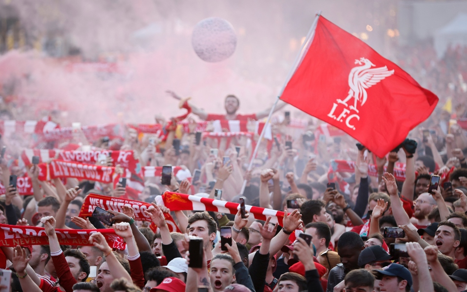 τελικός-τσάμπιονς-λιγκ-οπαδοί-της-λίβ-561883921