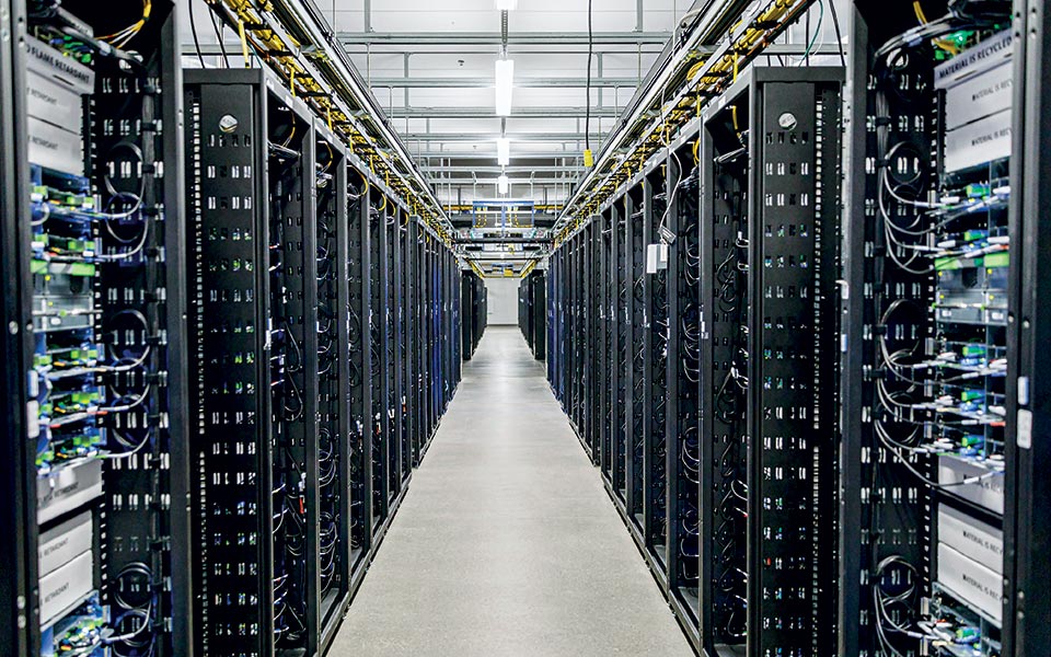 θυμάστε-τι-έγινε-όταν-έπεσε-το-facebook-για-με-561861106