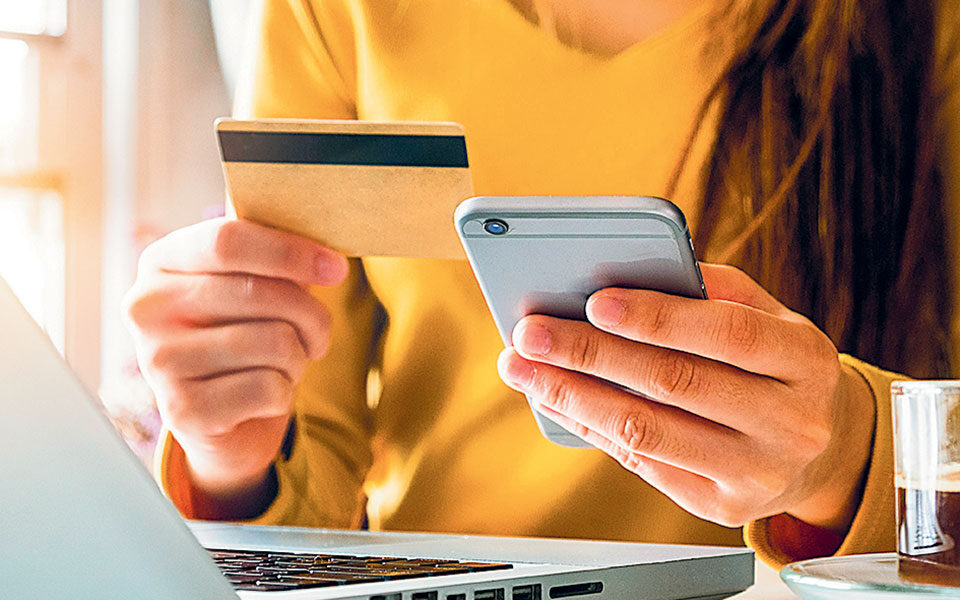 με-μέτρο-και-φέτος-οι-ηλεκτρονικές-πασ-561846841