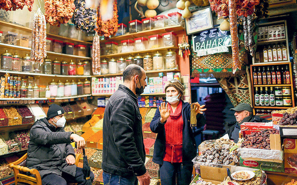 νέα-εκτόξευση-του-πληθωρισμού-στην-το-561842122