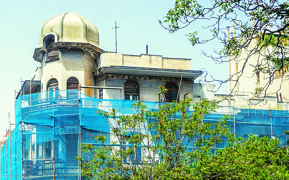 ο-τρούλος-σύμβολο-της-οδού-ιλισίων-561836257