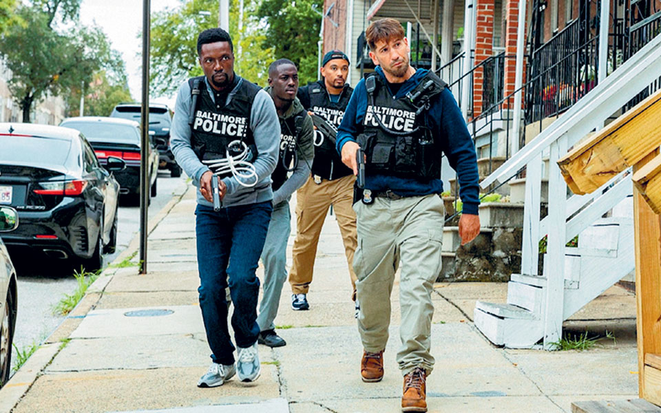 αστυνομικό-θρίλερ-για-σχολαστικούς-561860287