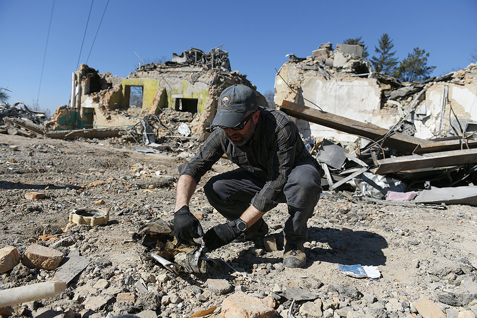 Διαβάστε στην «Καθημερινή της Κυριακής»-2