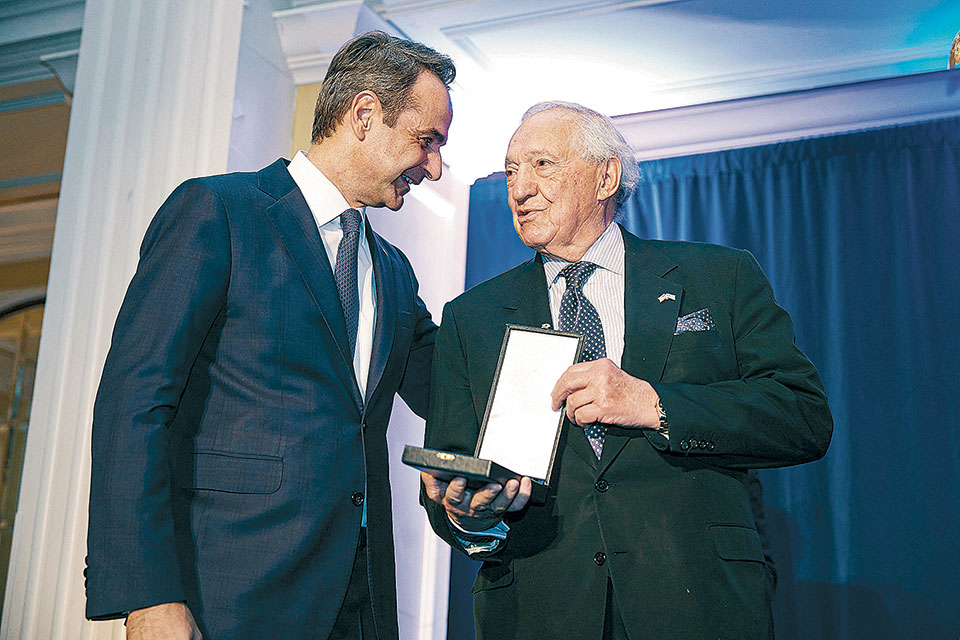 Αναγνώριση στην προσφορά της διασποράς-1