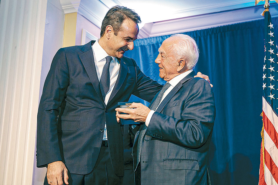 Αναγνώριση στην προσφορά της διασποράς-4