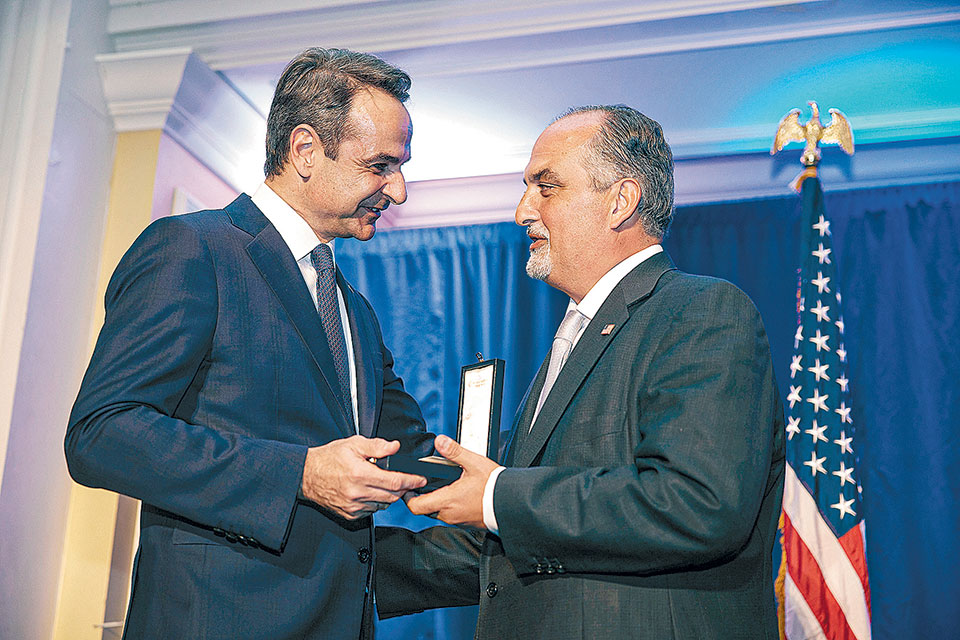 Αναγνώριση στην προσφορά της διασποράς-5