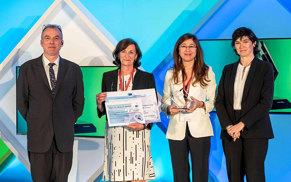 h-μέριμνα-έλαβε-το-τρίτο-eu-mental-health-award-2021-561850678