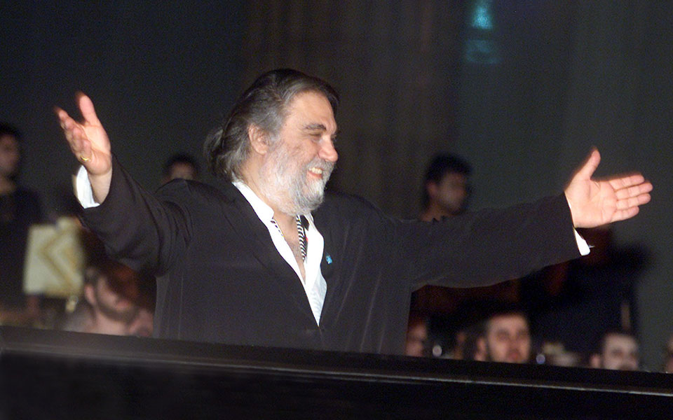 βαγγέλης-παπαθανασίου-πώς-δημιουργή-561869401