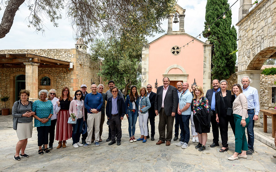 η-grecotel-και-το-κέντρο-αριστείας-για-την-υγε-561857200